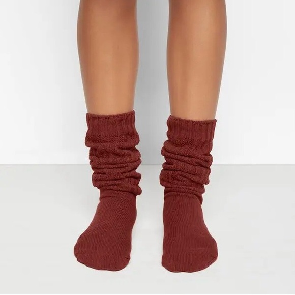 SKIMS Accessories - Skims Slouch Socks